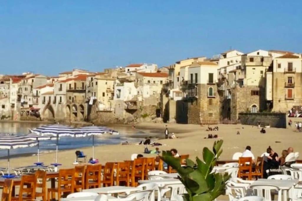 Vila Mansarda Camelie Via Dei Normanni, 45 Campofelice Di Roccella Exteriér fotografie
